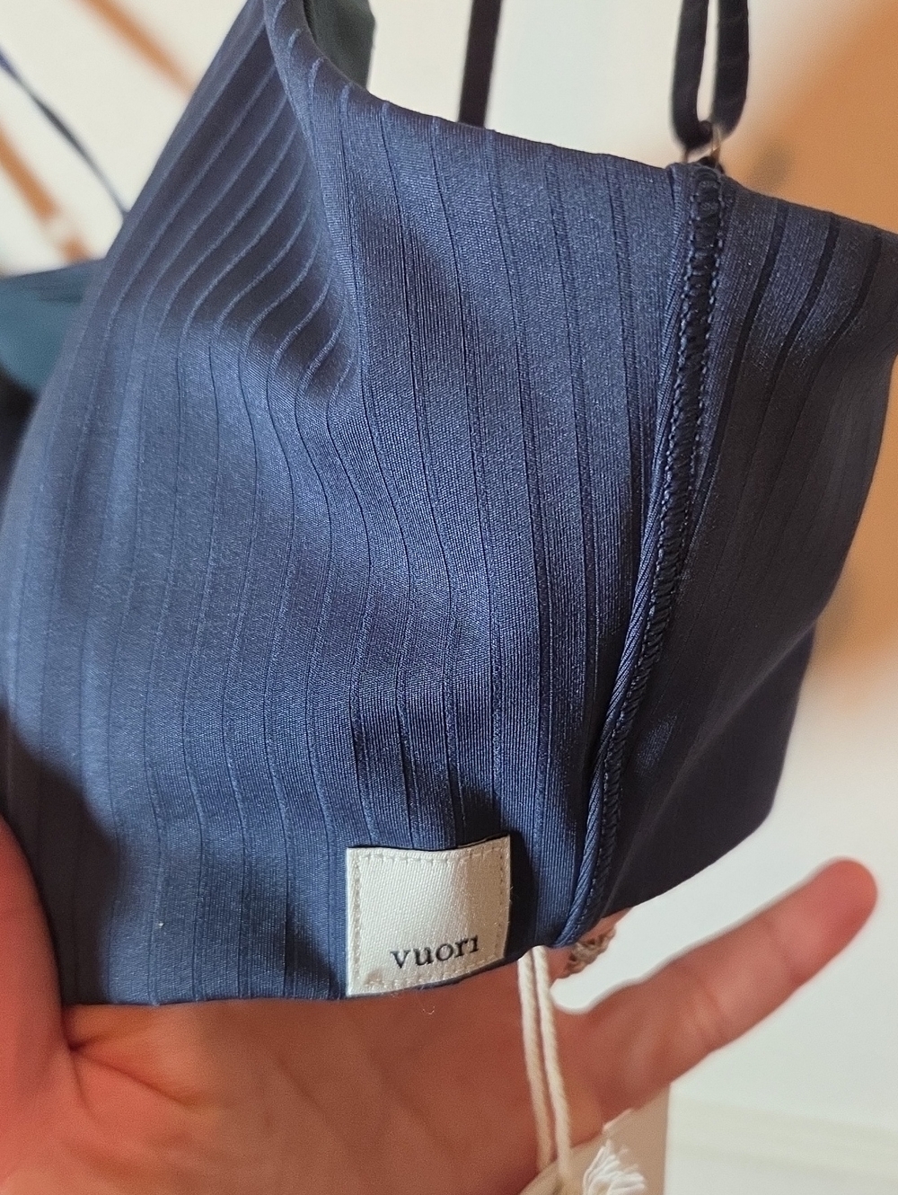 Vuori Inversion Ribbed Square-Neck Sports Bra In Ocean Blue Size Large - Picture 10 of 15